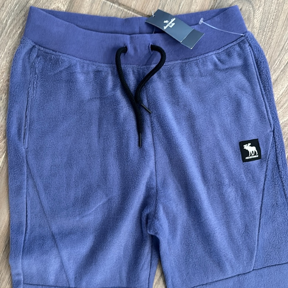 Abercrombie kids purple fleece joggers size 13/14